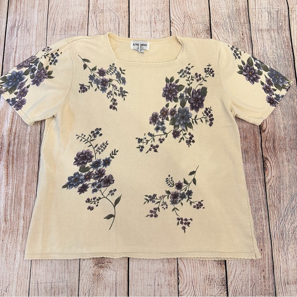 Vintage Short Sleeved Sweater Large Cottagecore Chunky Knit Floral Beaded Ramie